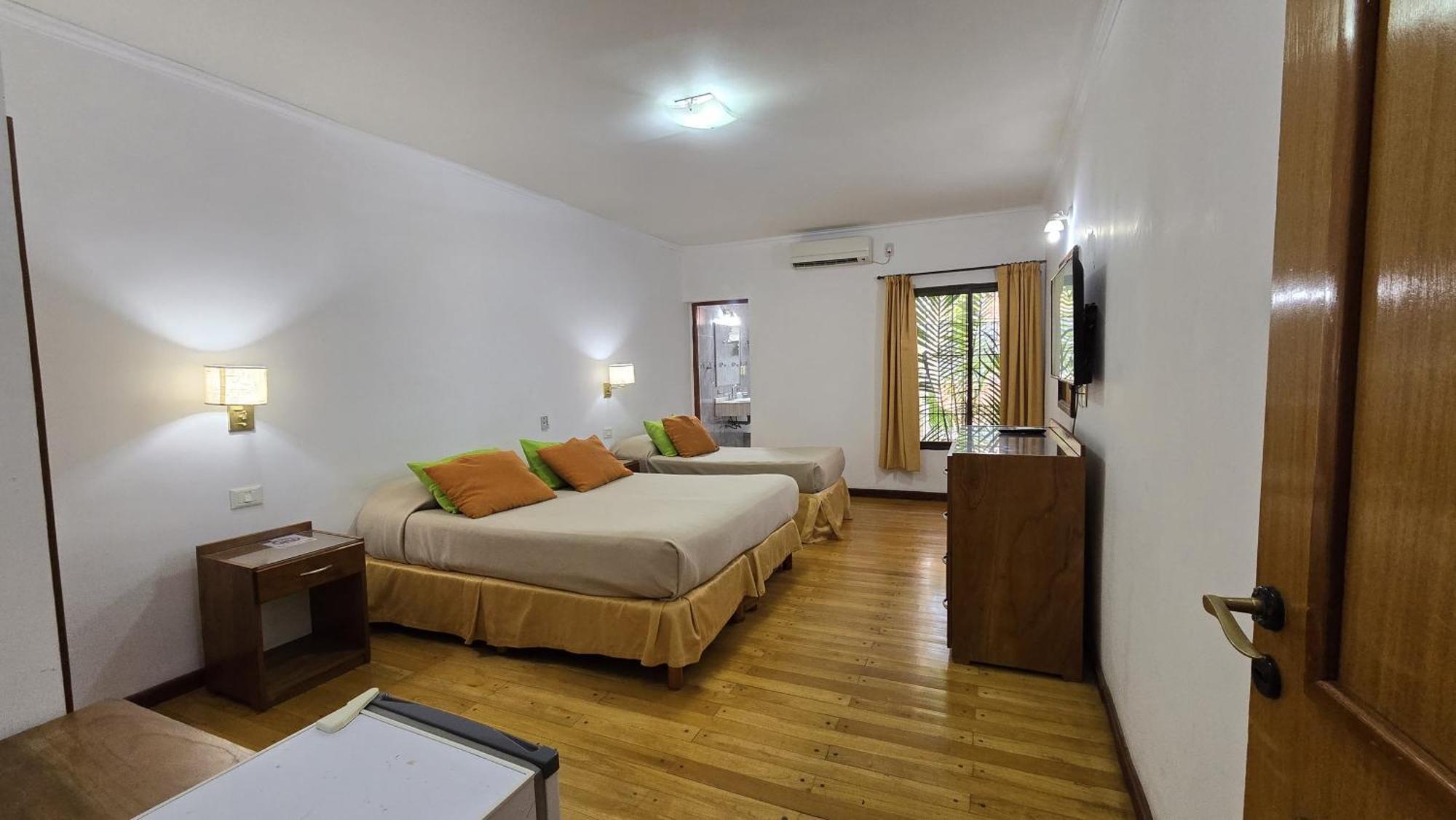 Tajy Iguazu Hotel Puerto Iguazu Luaran gambar