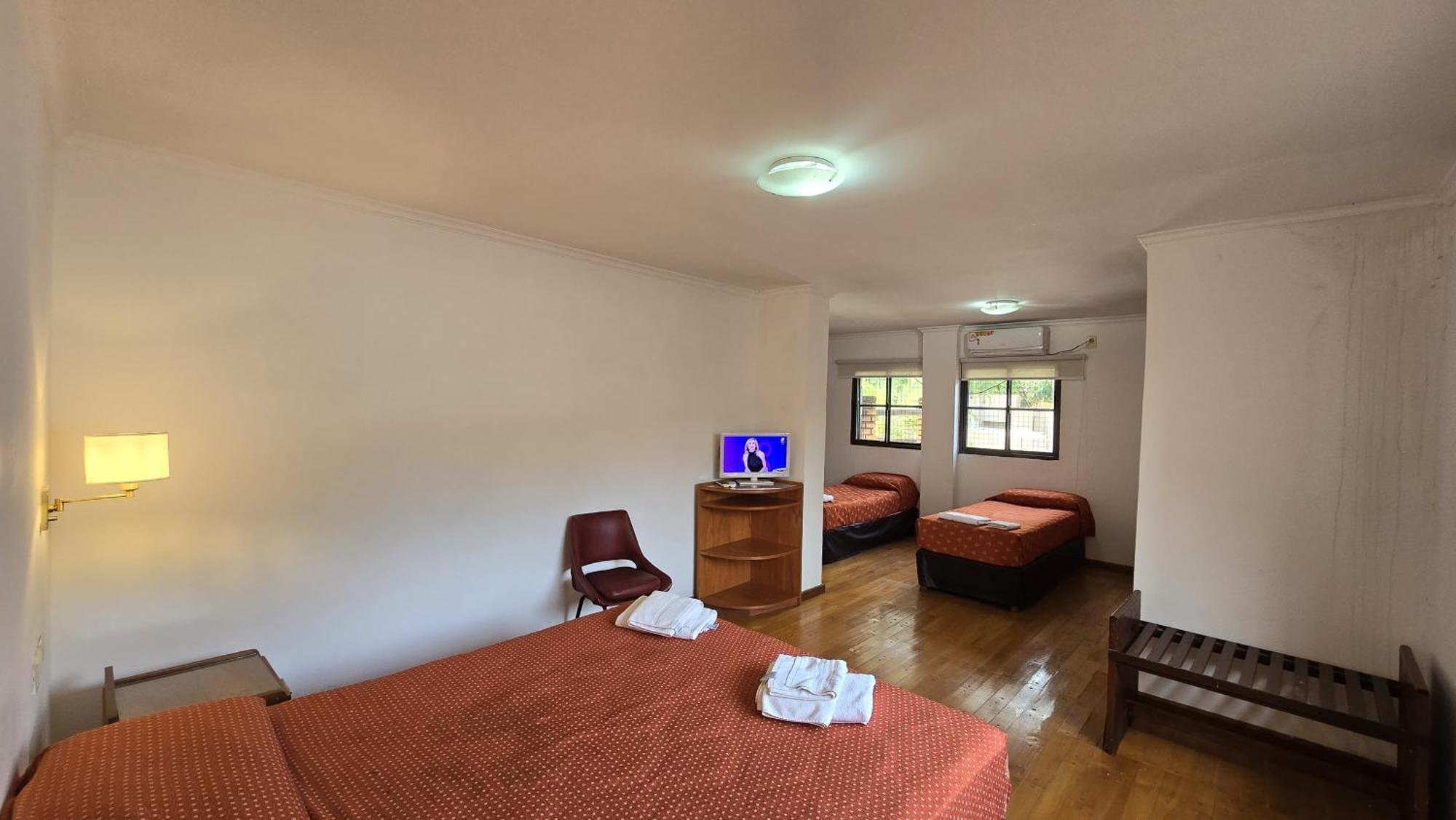 Tajy Iguazu Hotel Puerto Iguazu Luaran gambar